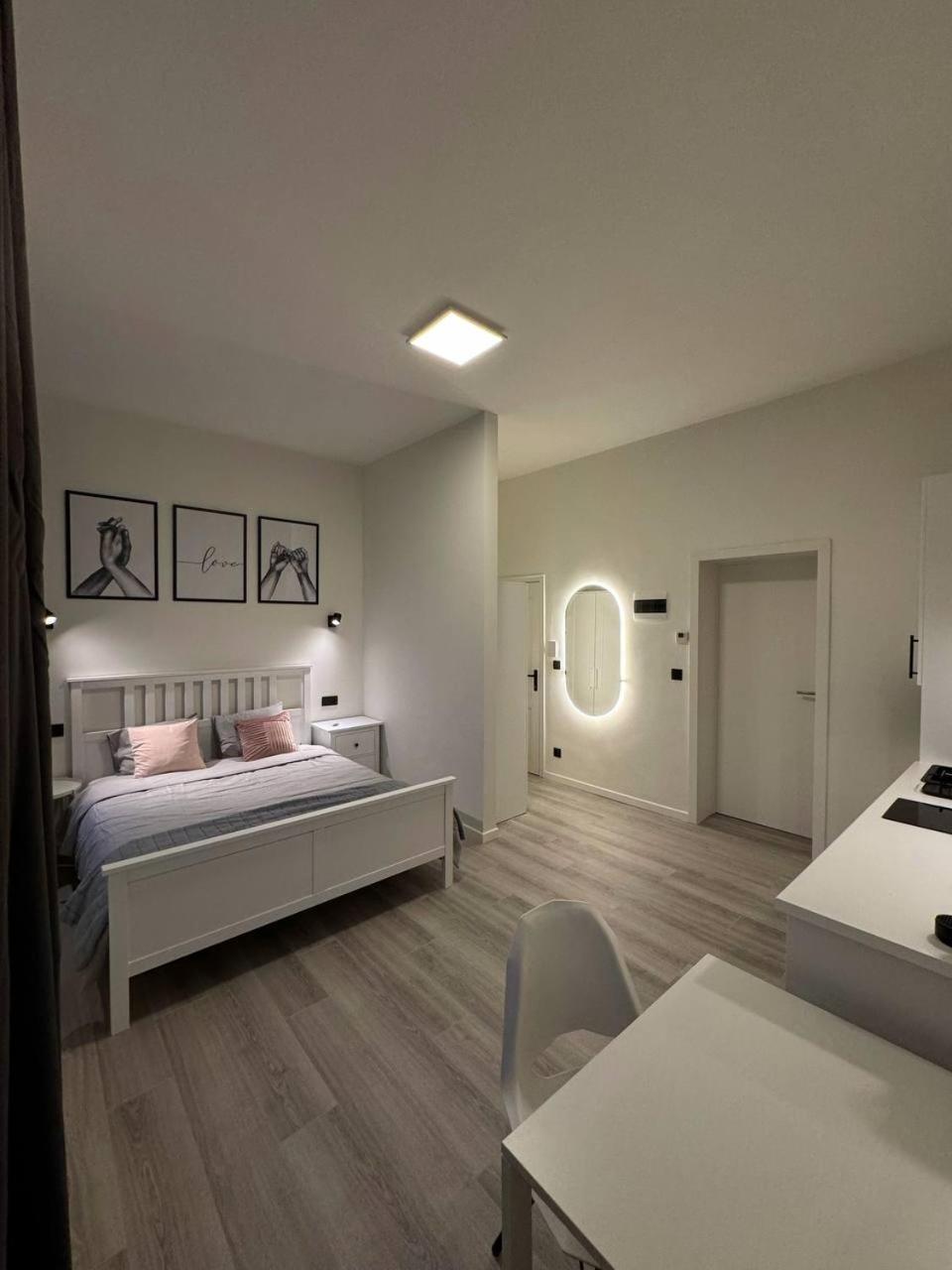 Studio A Ixelles - Viaduc Bruxelles Esterno foto
